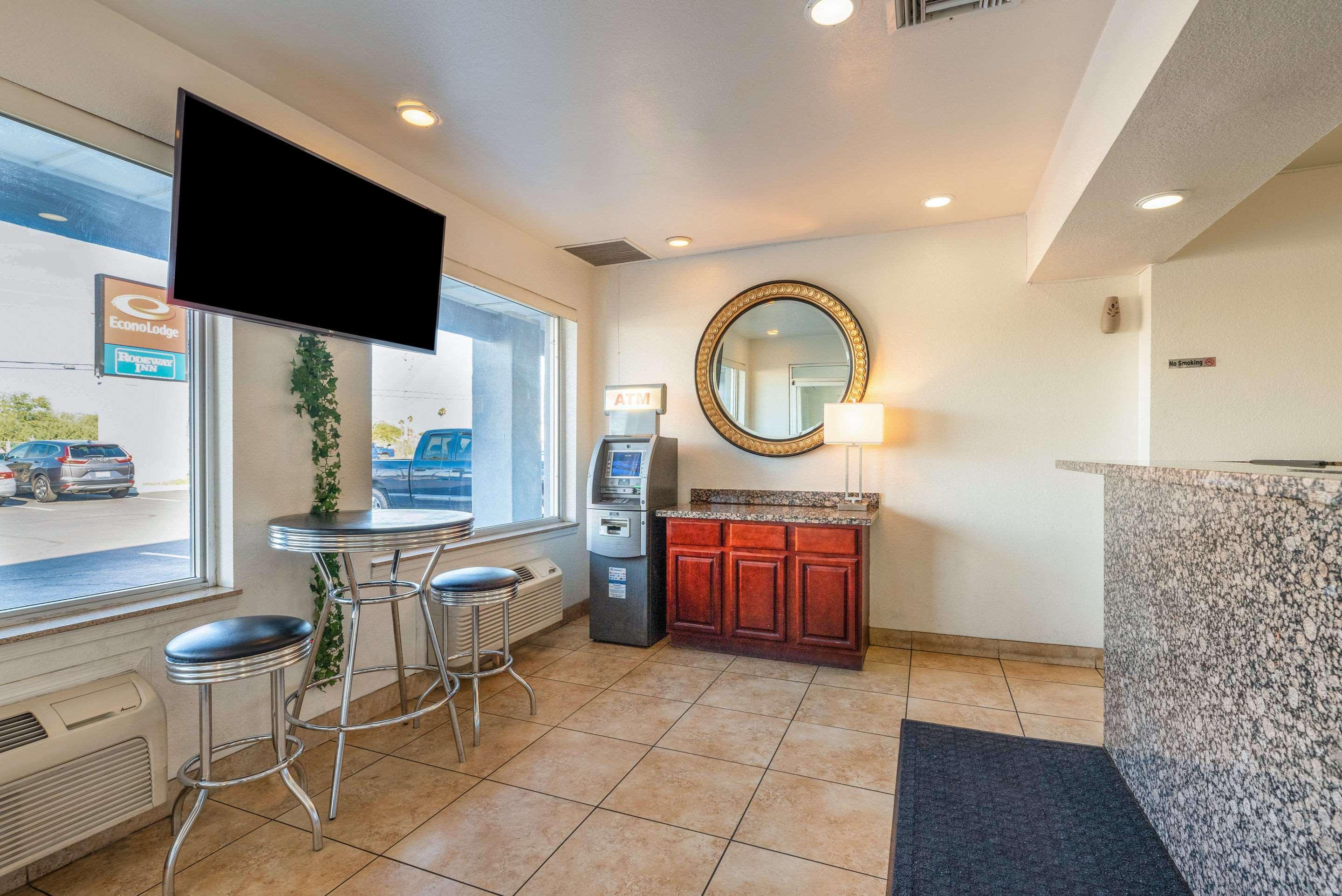 Econo Lodge Phoenix North I-17 Экстерьер фото